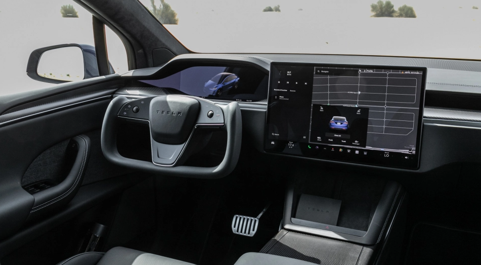 Detail Picture Tesla Model X Plaid 2023-2024 - Rent in Dubai