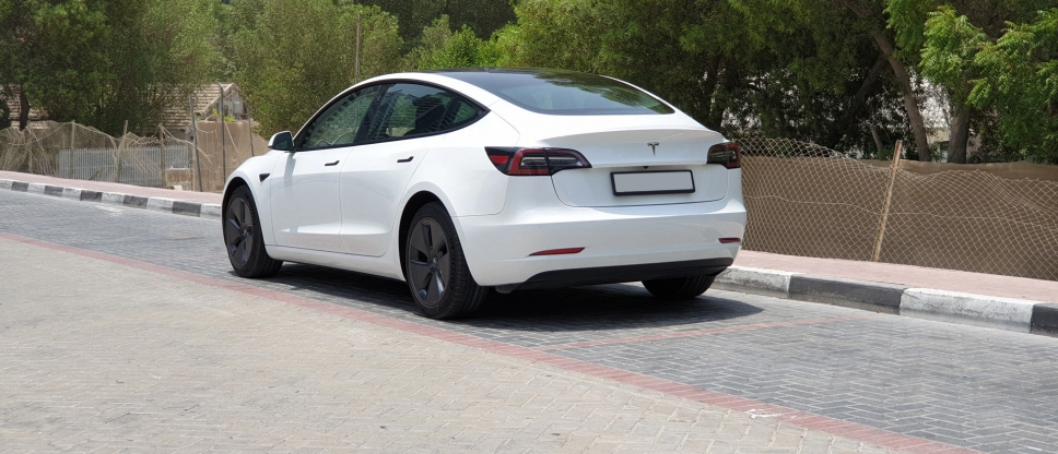 Detail Picture Tesla Model 3 Standard Plus 2022 - Rent in Dubai