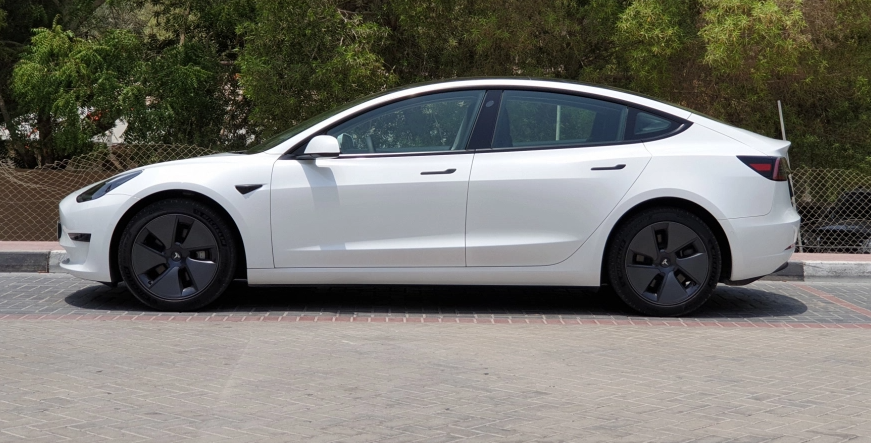 Detail Picture Tesla Model 3 Standard Plus 2022 - Rent in Dubai